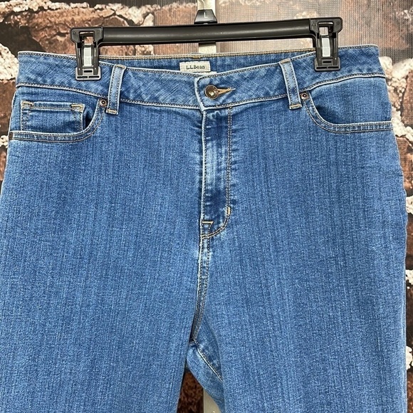 L.L. Bean Jeans blue denim classic high rise size 16 petite 16P - Picture 9 of 13